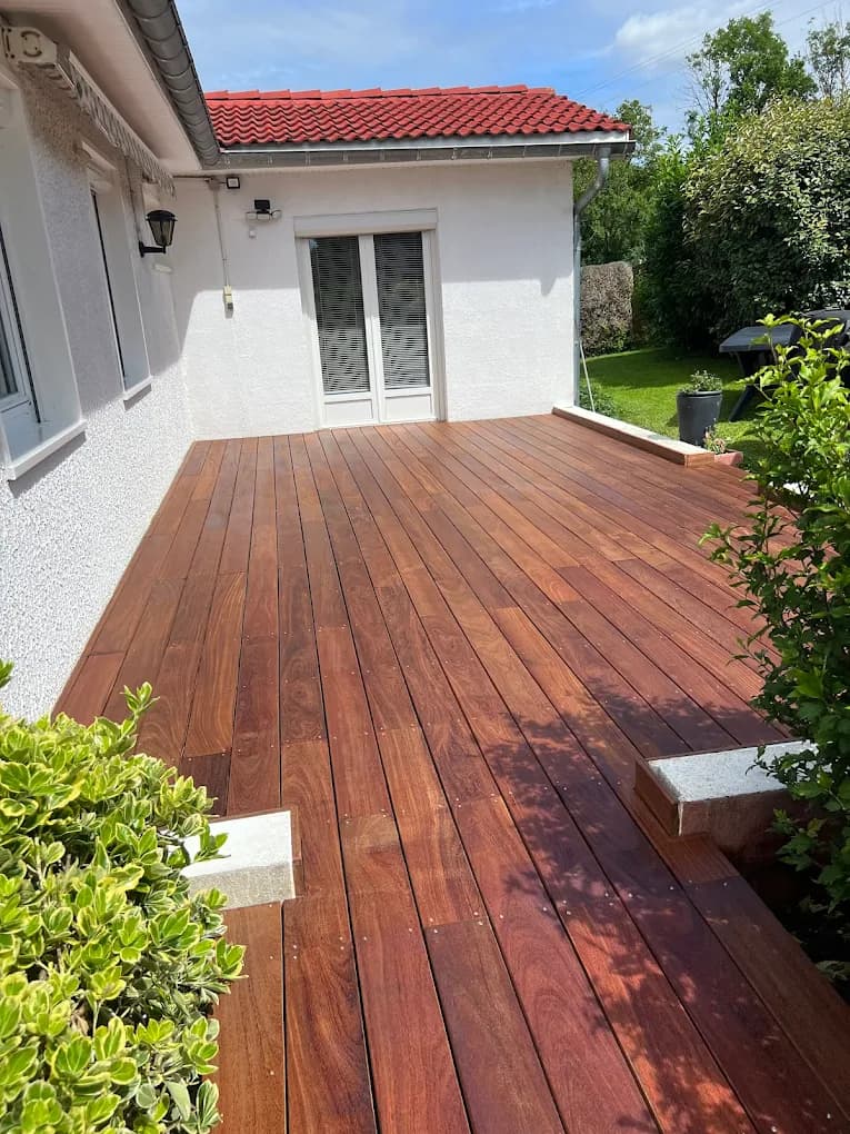 Parquet flottant chêne clair